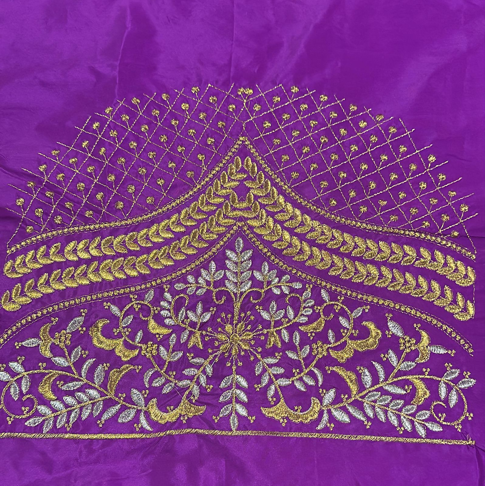 Embroidery Blouse Fabric – Designer Half Pattu Blouse Material (1.25 Meter)