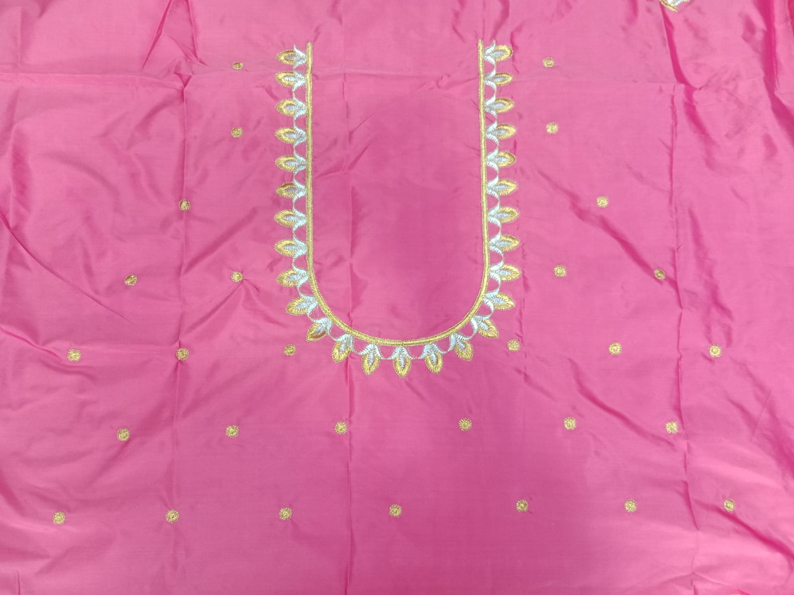 Embroidery Blouse Fabric – Designer Half Pattu Blouse Material (1.25 Meter)