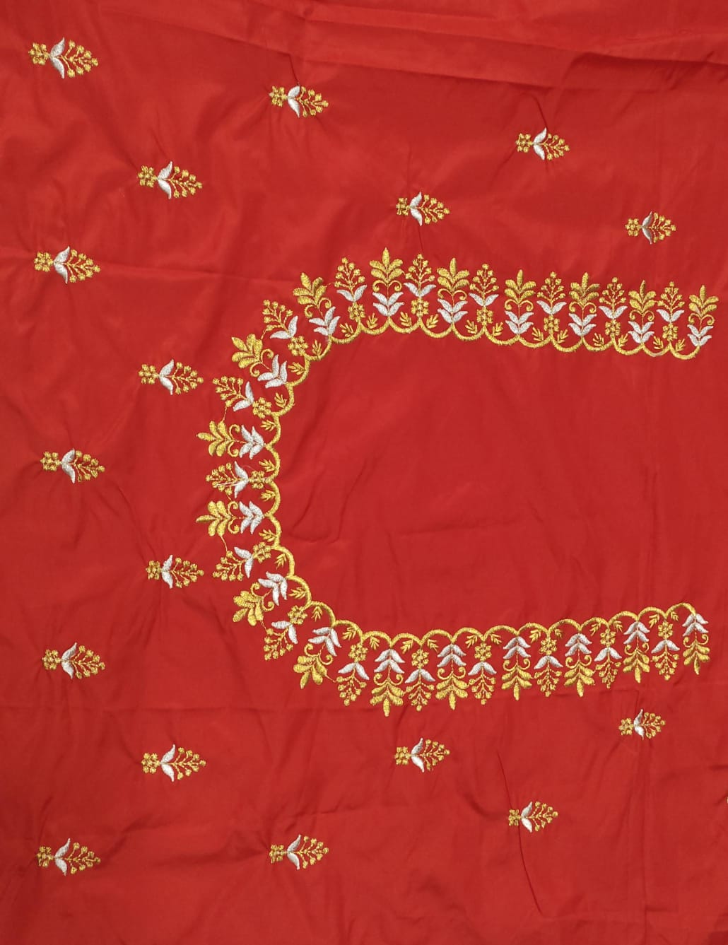 Embroidery Blouse Fabric – Designer Half Pattu Blouse Material (1.25 Meter)