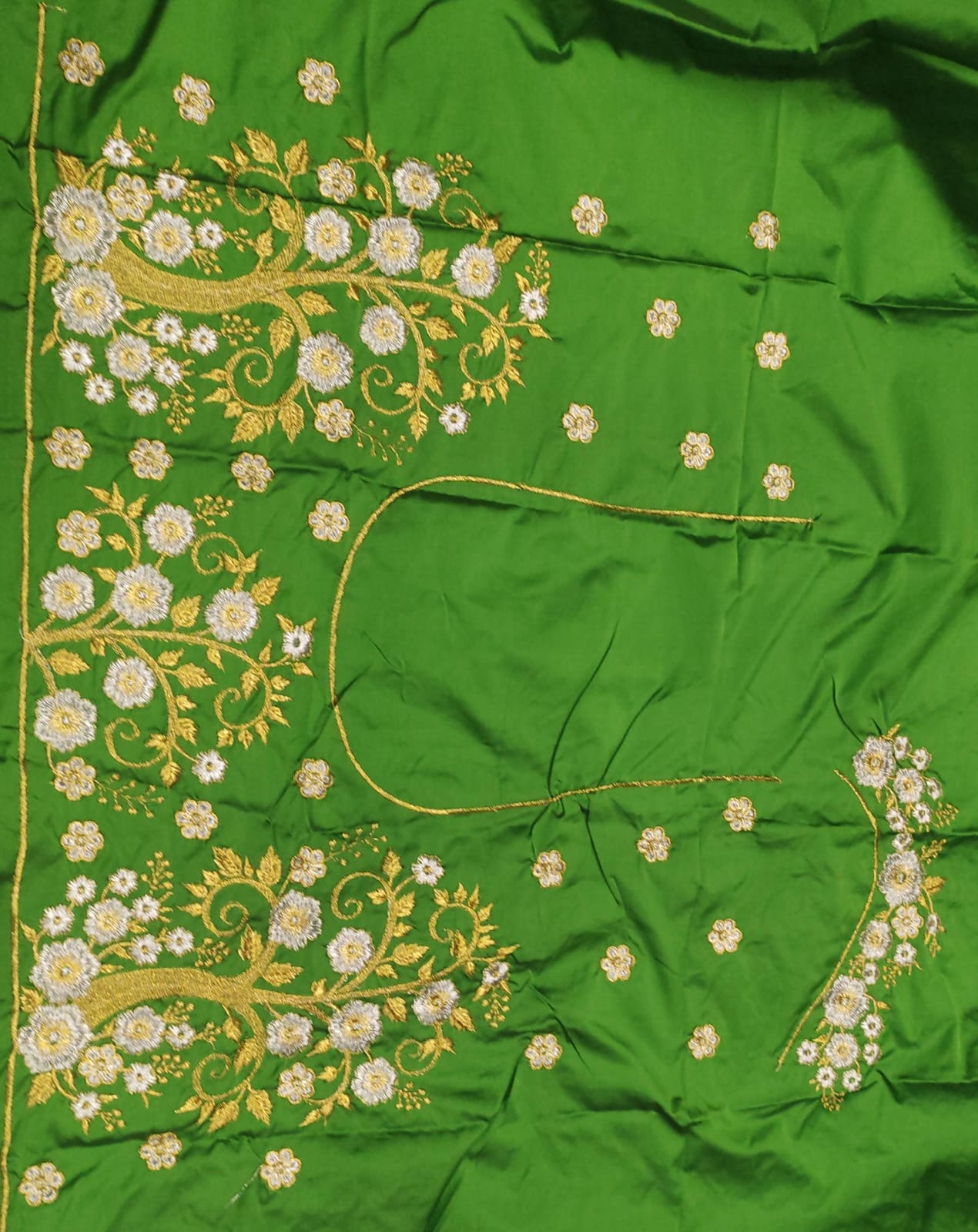 Embroidery Blouse Fabric – Designer Half Pattu Blouse Material (1.25 Meter)