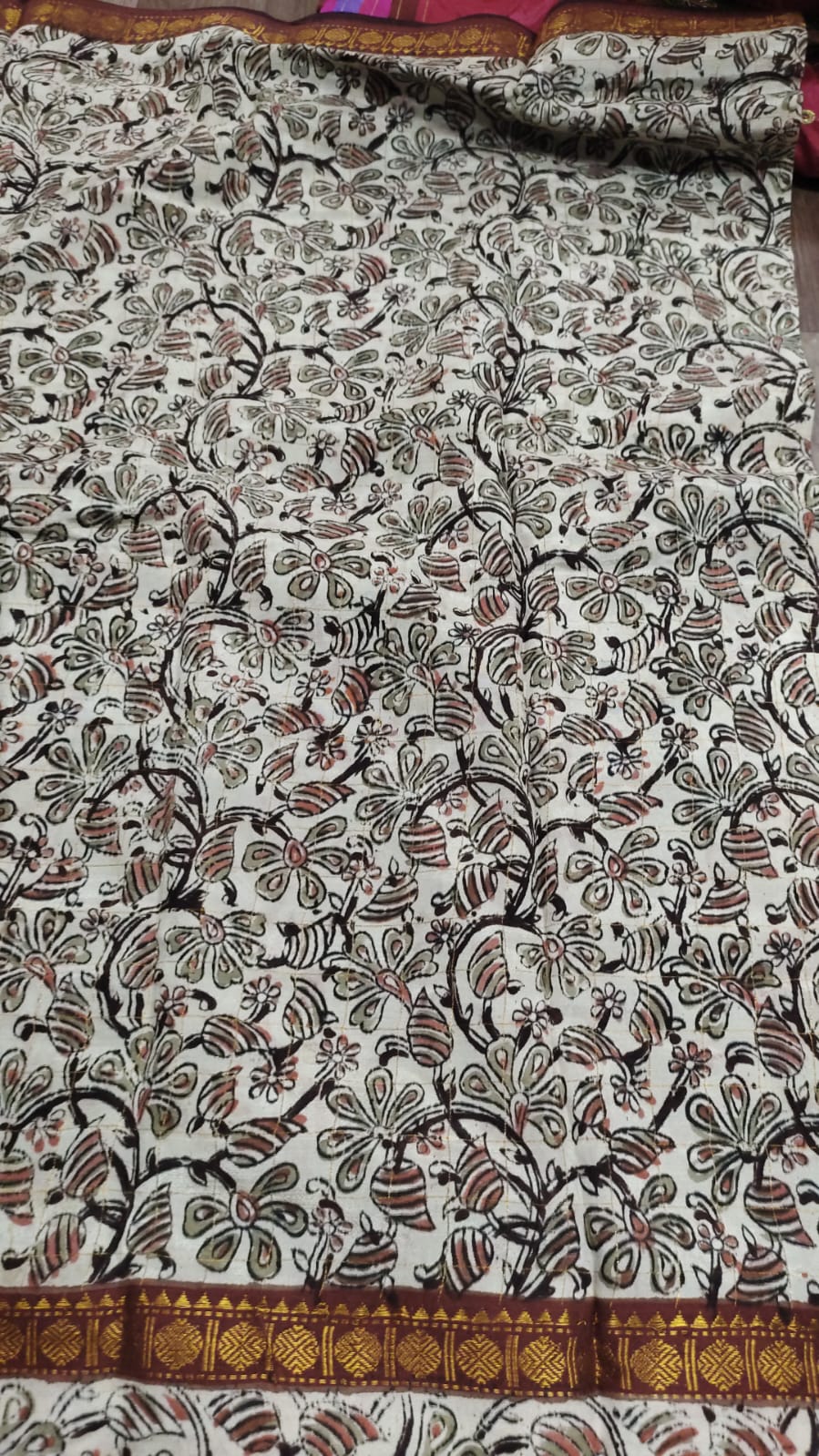 uppada pattu checks saree with kalamkari digital print border