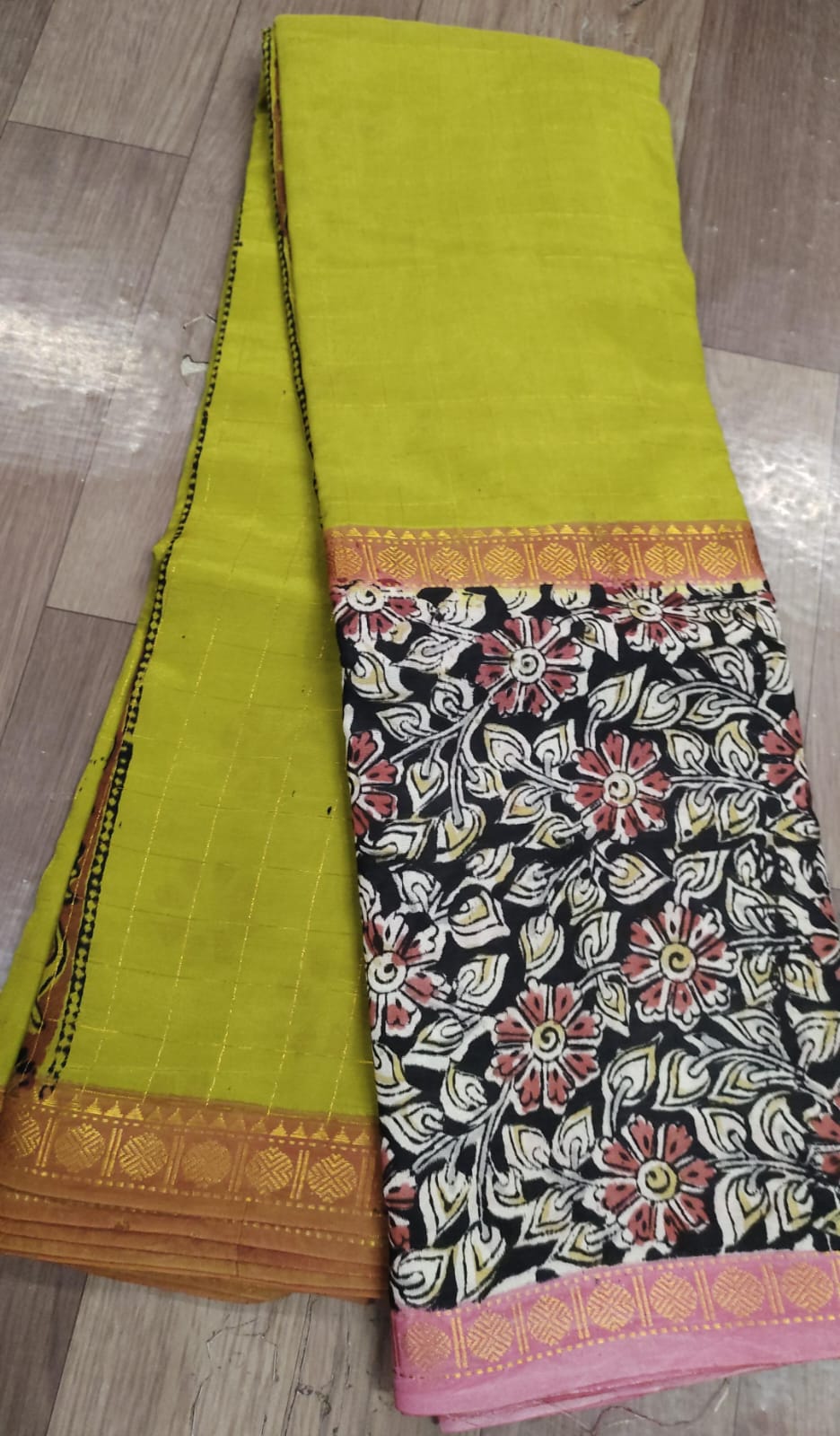 uppada pattu checks saree with kalamkari digital print border