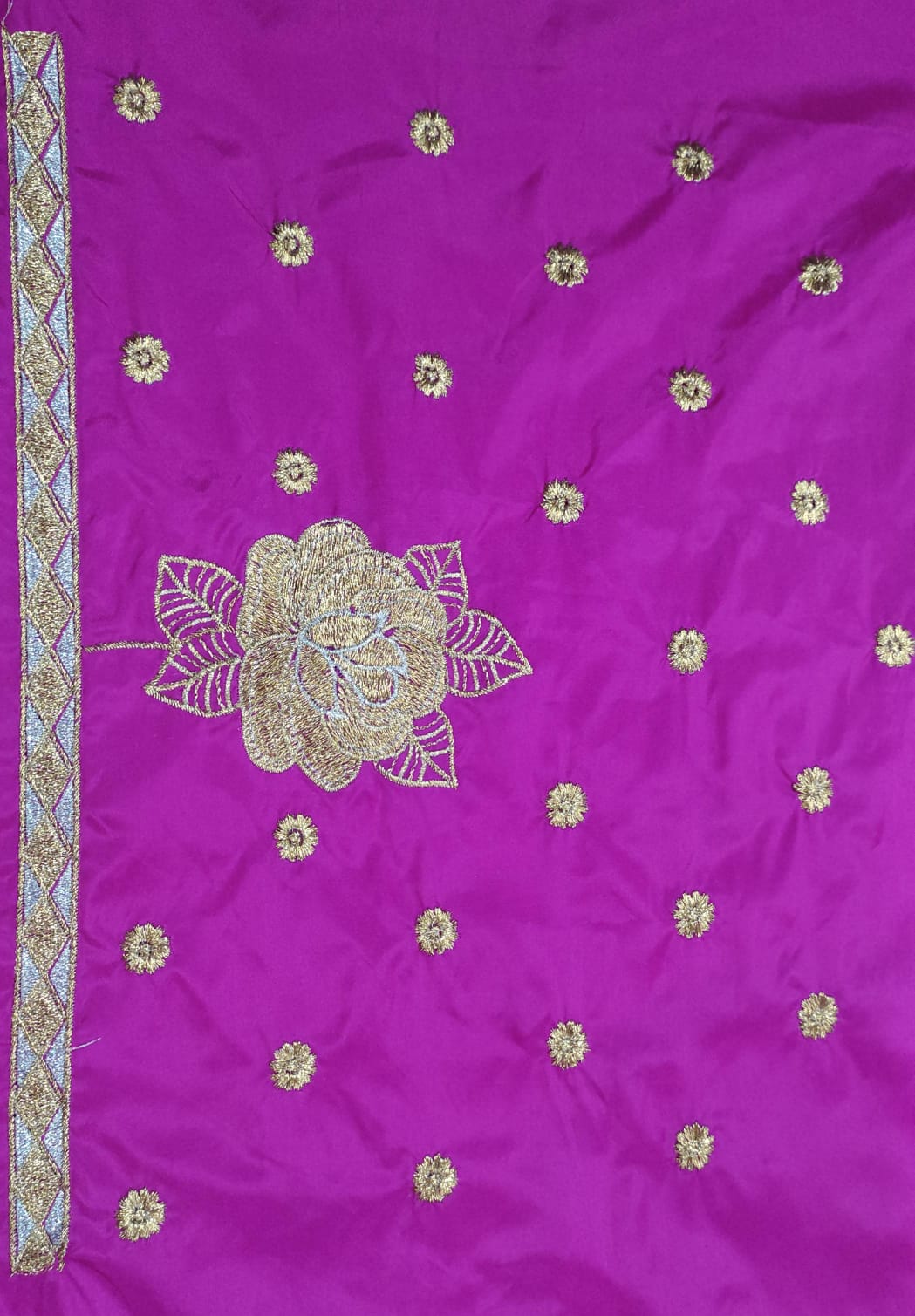 Embroidery Blouse Fabric – Designer Half Pattu Blouse Material (1.25 Meter)