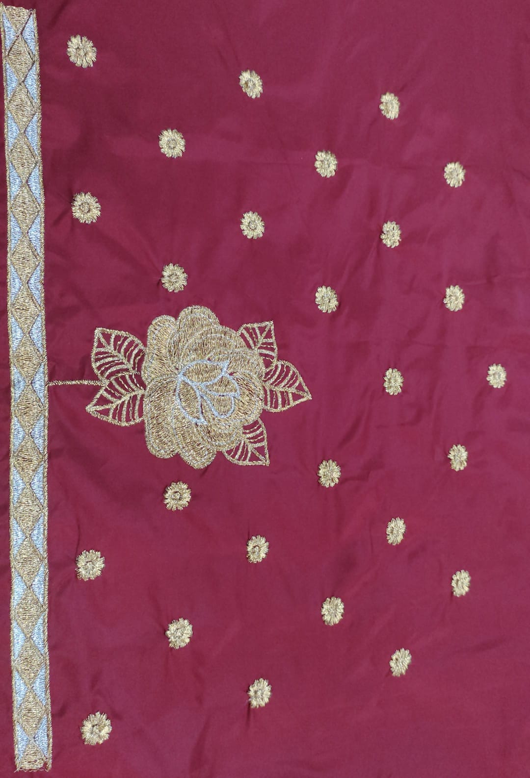 Embroidery Blouse Fabric – Designer Half Pattu Blouse Material (1.25 Meter)