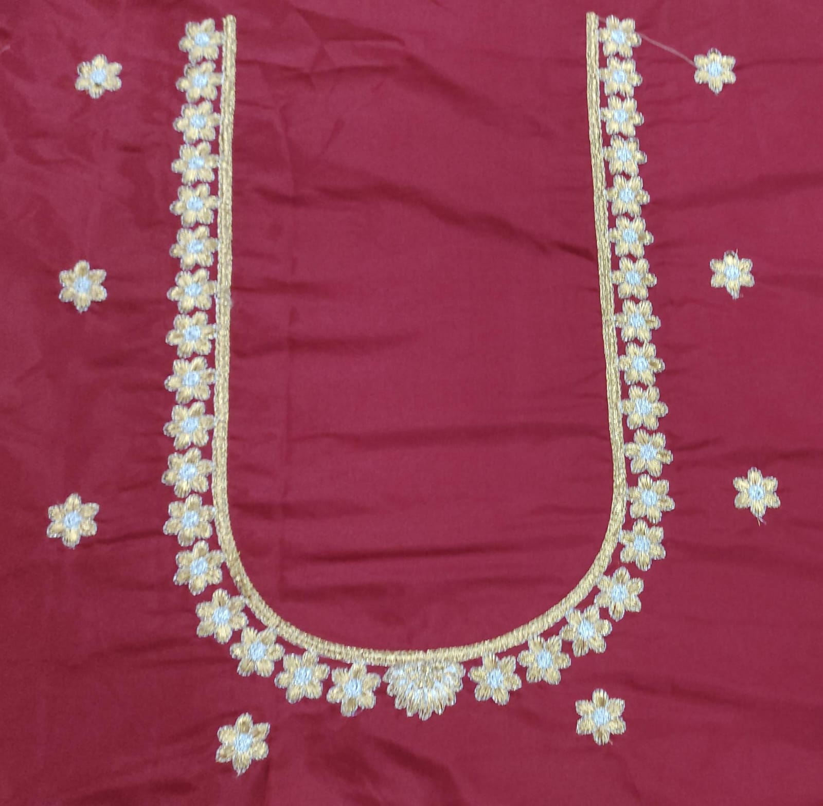 Embroidery Blouse Fabric – Designer Half Pattu Blouse Material (1.25 Meter)