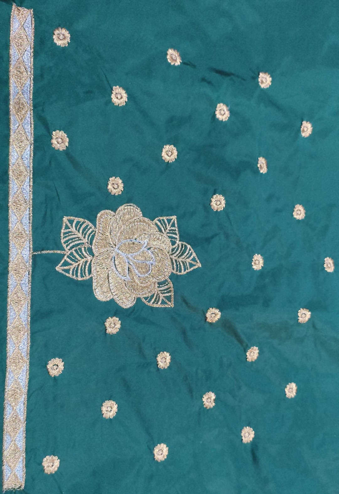 Embroidery Blouse Fabric – Designer Half Pattu Blouse Material (1.25 Meter)