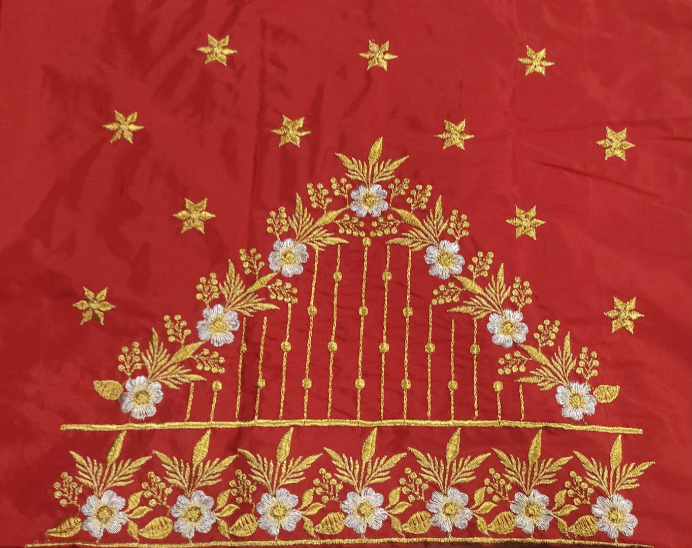 Embroidery Blouse Fabric – Designer Half Pattu Blouse Material (1.25 Meter)