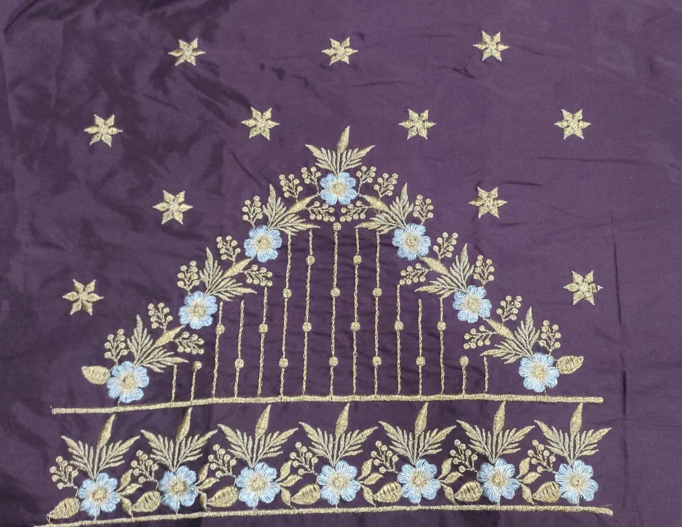 Embroidery Blouse Fabric – Designer Half Pattu Blouse Material (1.25 Meter)