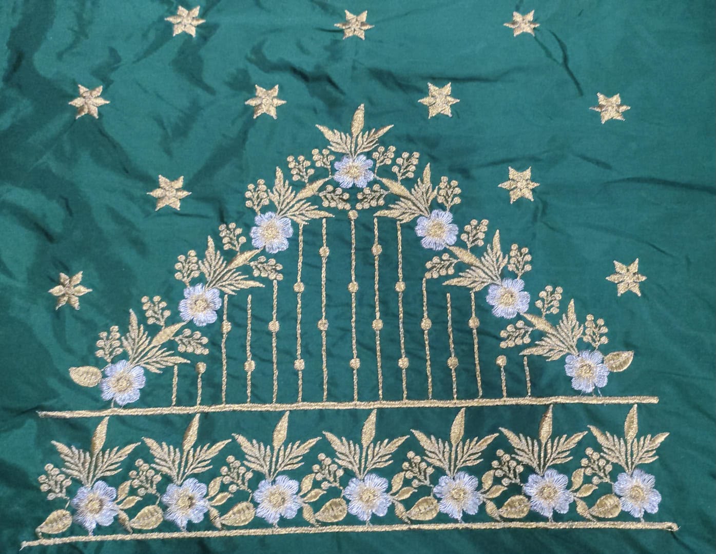 Embroidery Blouse Fabric – Designer Half Pattu Blouse Material (1.25 Meter)