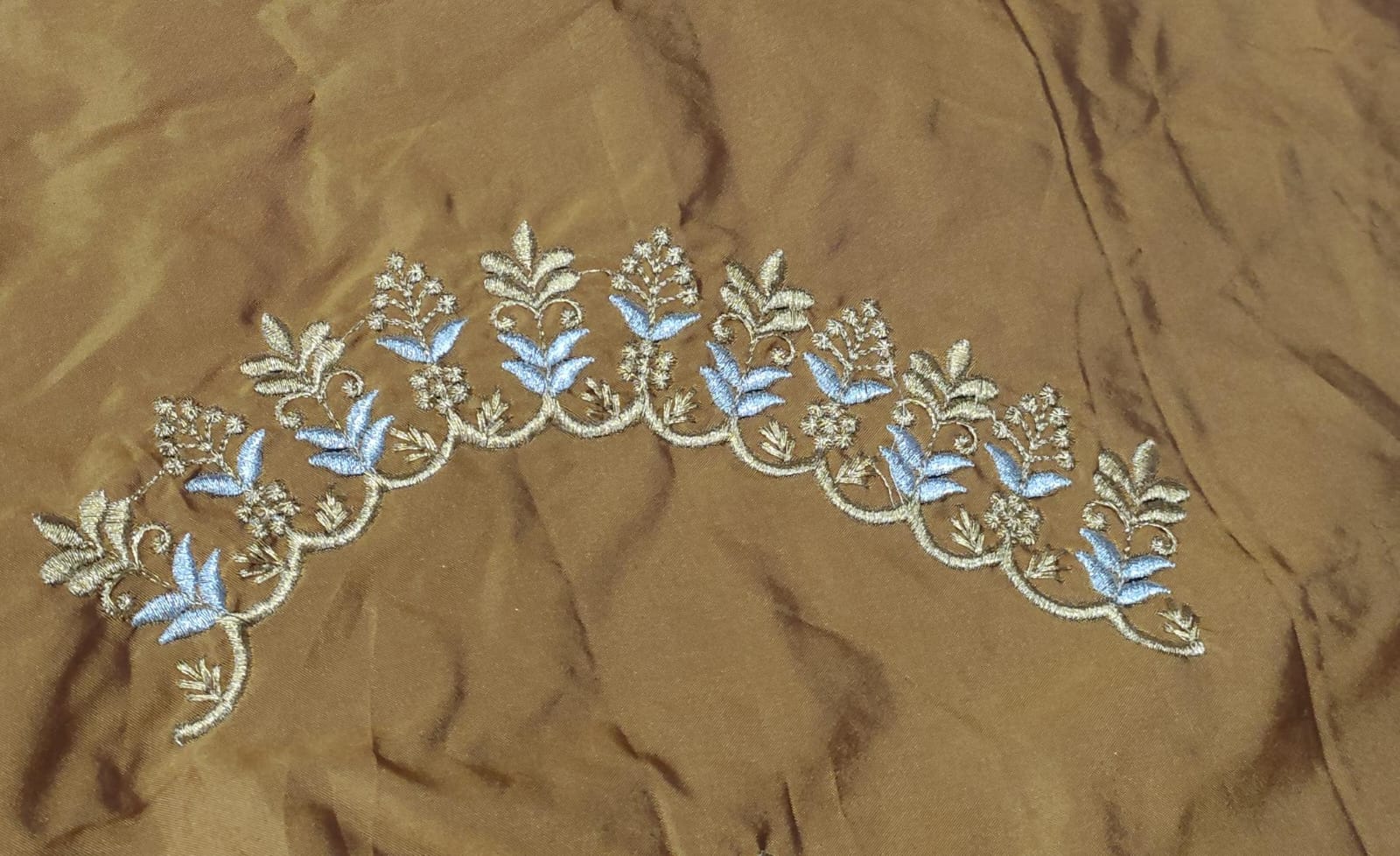 Embroidery Blouse Fabric – Designer Half Pattu Blouse Material (1.25 Meter)