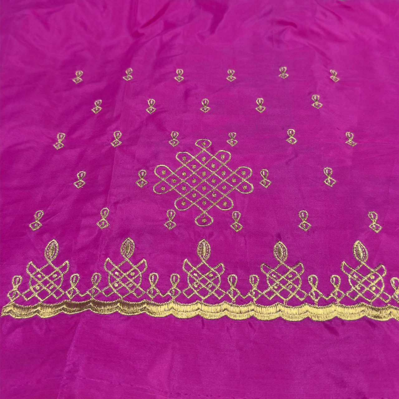 Embroidery Blouse Fabric – Designer Half Pattu Blouse Material (1.25 Meter) emb01