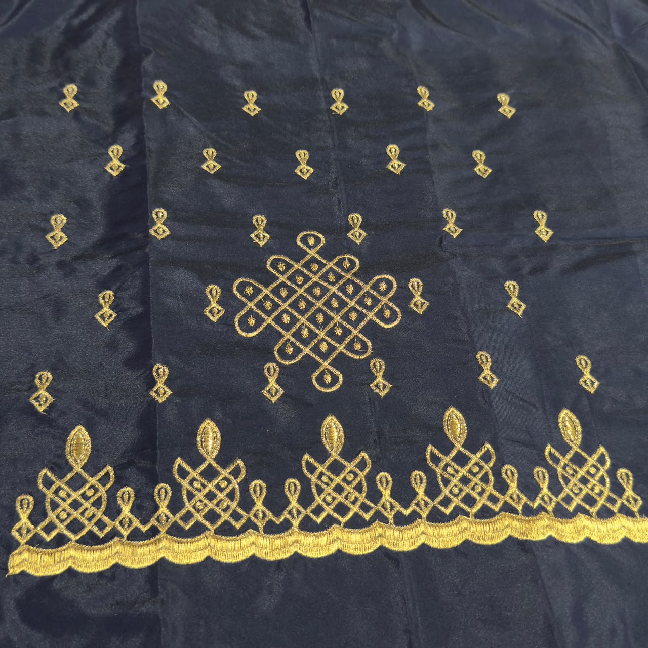 Embroidery Blouse Fabric – Designer Half Pattu Blouse Material (1.25 Meter) emb01
