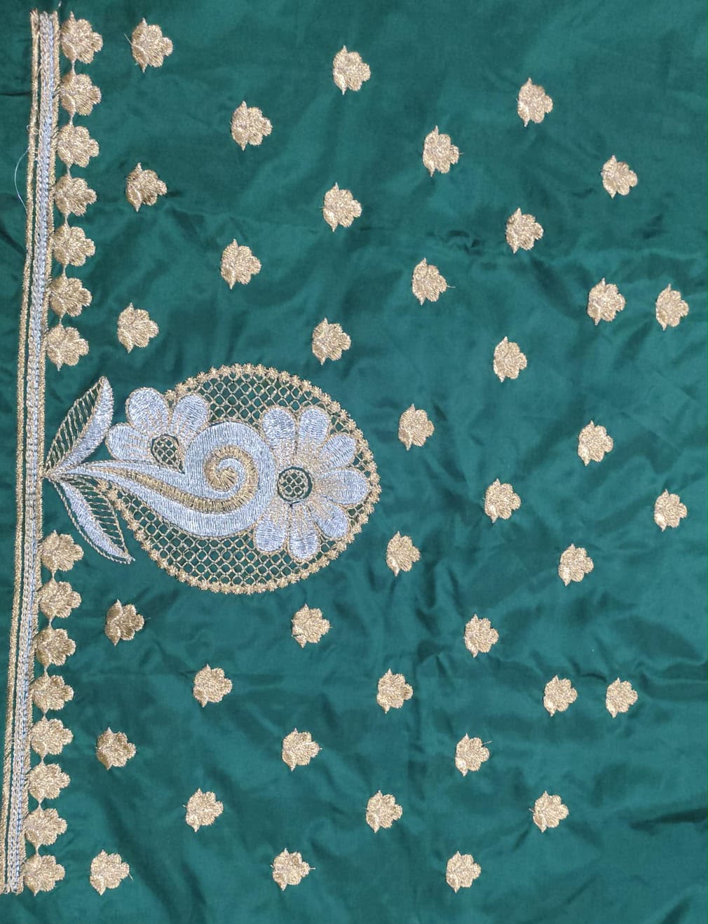 Embroidery Blouse Fabric – Designer Half Pattu Blouse Material (1.25 Meter)